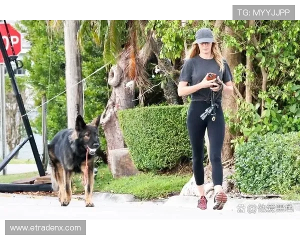 库尼亚街头秀炸裂!1 米 83 锋霸身材与球技齐飞,这操作太秀了 库尼亚街头秀炸裂!1 米 83 锋霸身材与球技齐飞,这操作太秀了