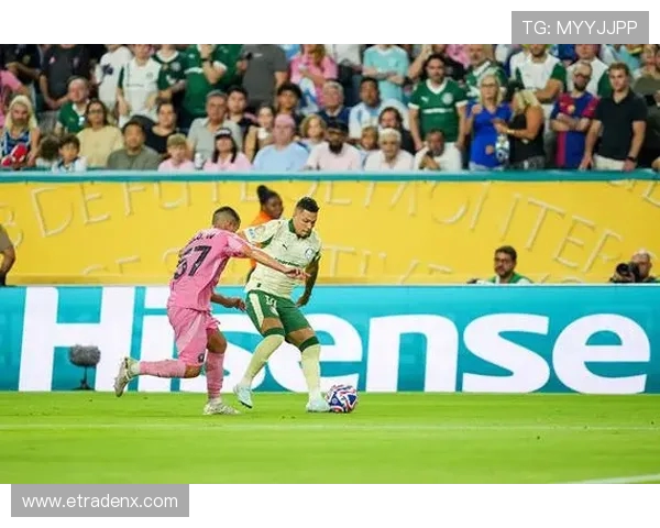 海信百吋大屏世俱杯突围：技术密码如何成就全球领跑者(3)